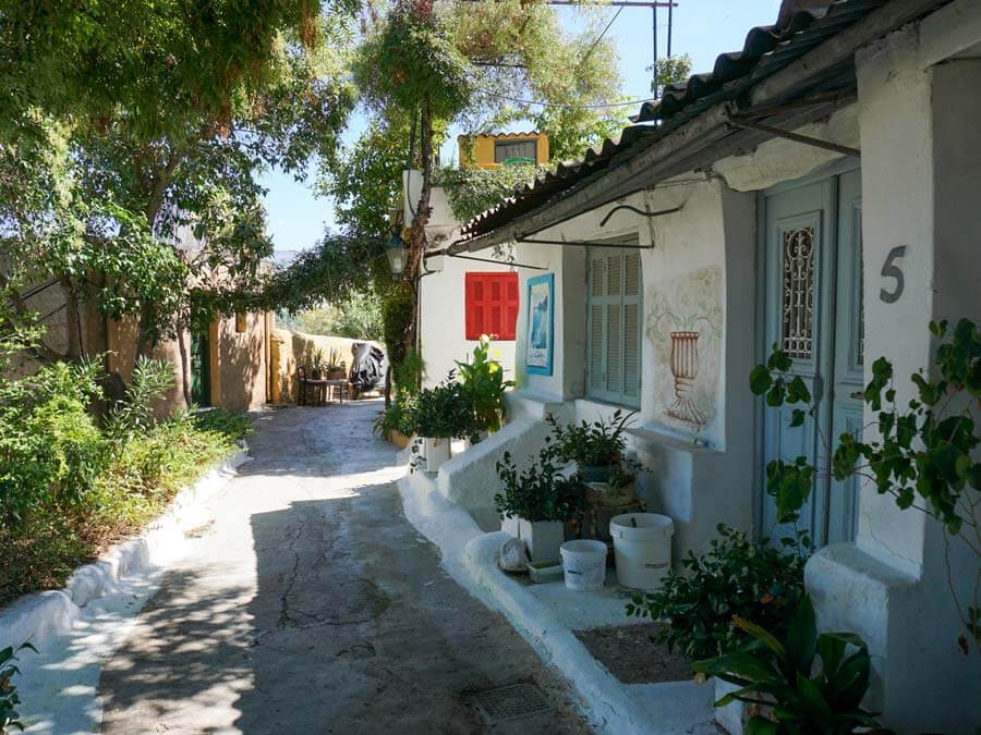 Hidden corners of Athens experience