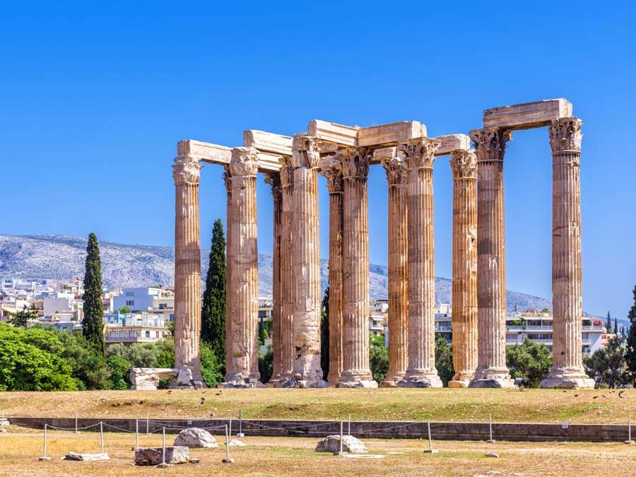 Credit: Scaliger / BigStock The Temple of Olympian Zeus