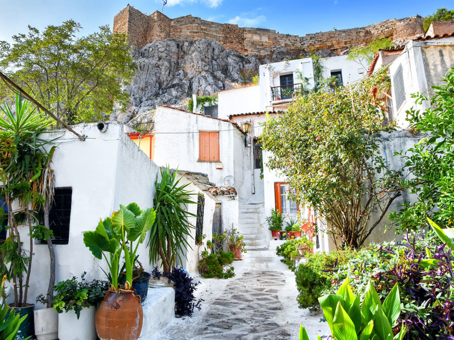 Credit: Andrii Marushchynets / Shutterstock The ’secret’ neighborhood of Anafiotika in Athens