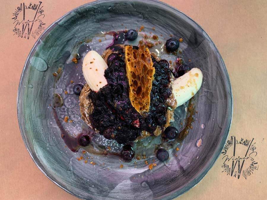 Source: Winners restaurant Delicious dish with blueberries for brunch