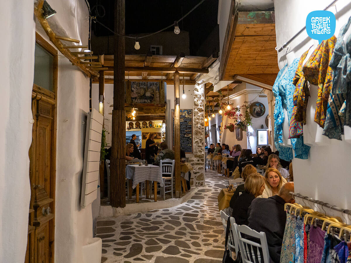 Best things to do in Naxos Enjoying dinner in Naxos town