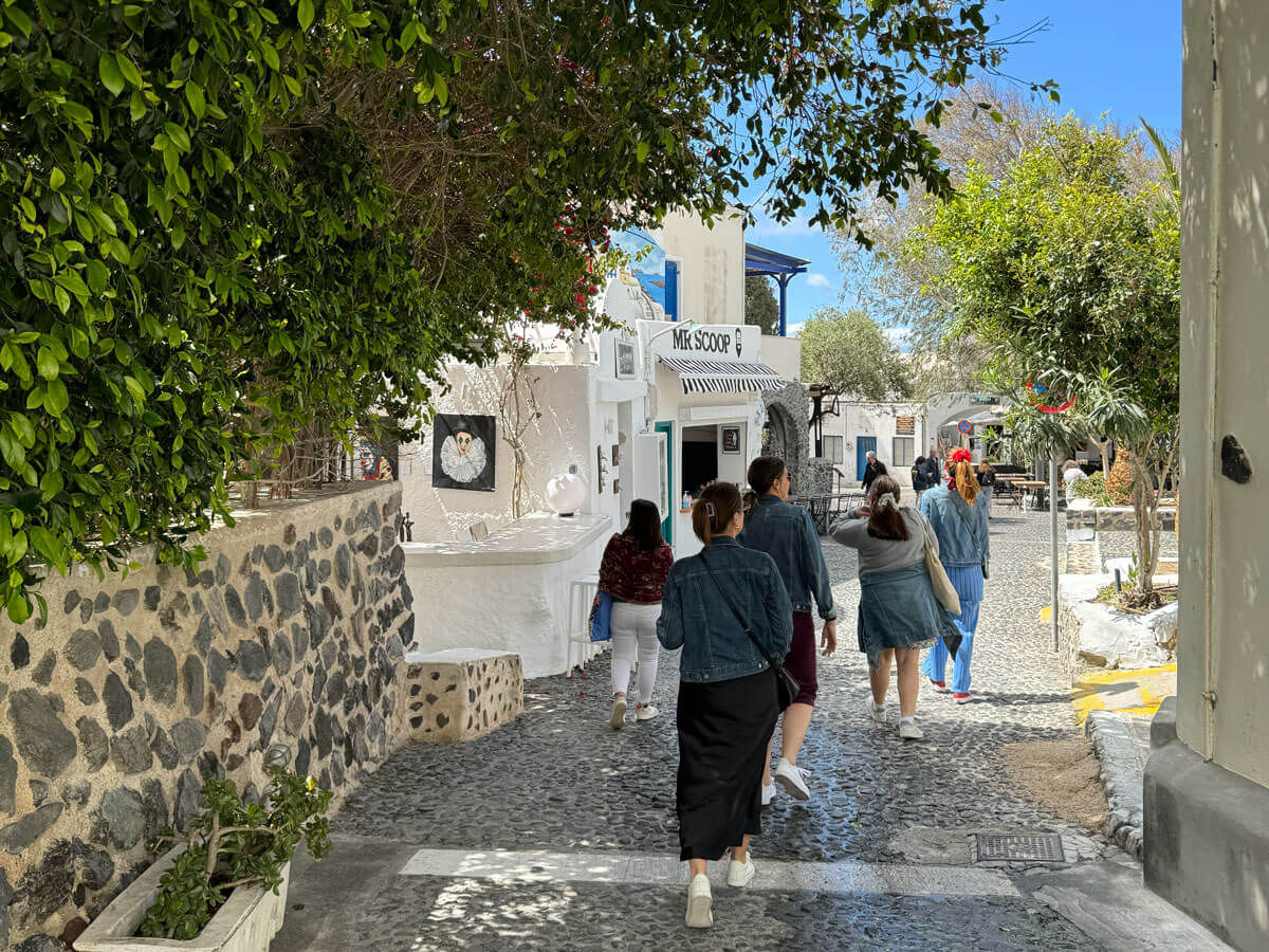 Santorini 3-day itinerary Touring Megalochori